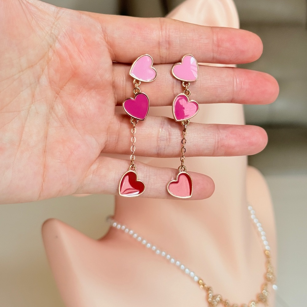 ⚜️ Pink and Red Heart Drop Earrings - Picture 9 of 9